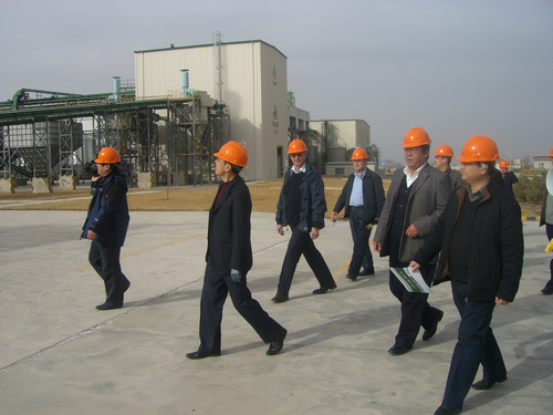 國家農(nóng)業(yè)部、財(cái)政部以及甘肅省農(nóng)業(yè)廳、財(cái)政廳等領(lǐng)導(dǎo)到公司考察調(diào)研